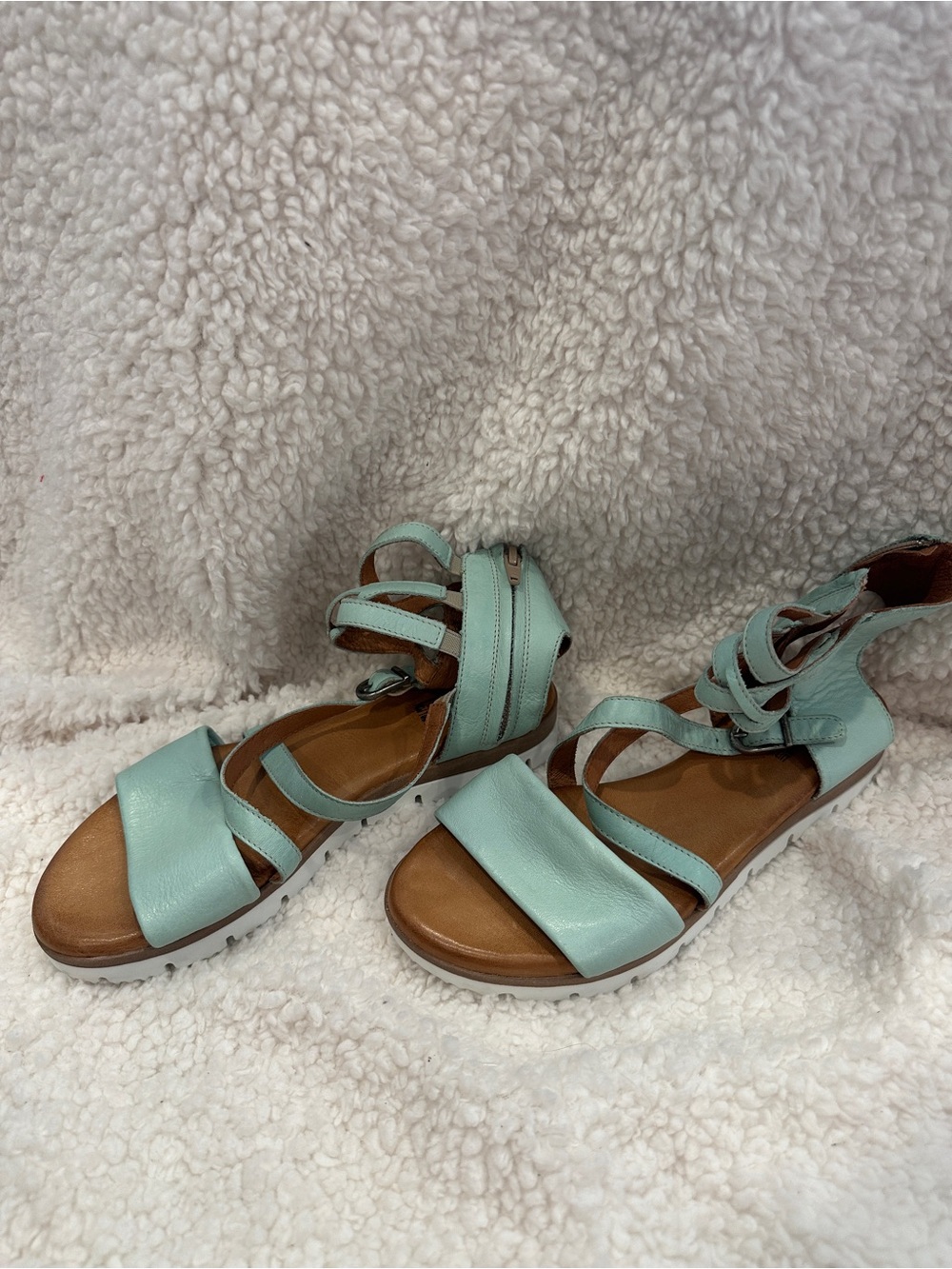 Women’s Mint Green Strappy Sandals - Comfortable Summer Shoe